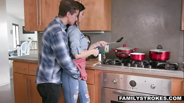 Big Tits MILF Stepmom Melissa Lynn Sex With Stepson In Front Of Stepdad In The Kitchen