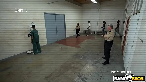 Kailani Kai Fucks Inmate