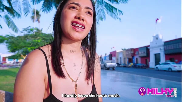 Sir, are you sure that all TV castings are like this? Yes beautiful, now open your ass. Nicki Power caught on the street.