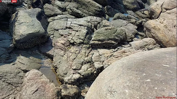 FUI NA PRAIA COM MEU AMIGO  E ACABEI TRANSANDO COM ELE ( video completo xvideos RED) Lipe Louco