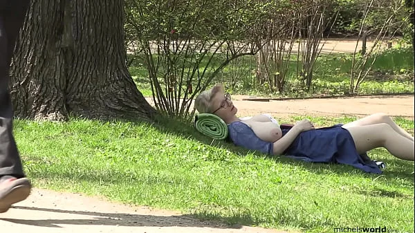 saggy natural big tits in public