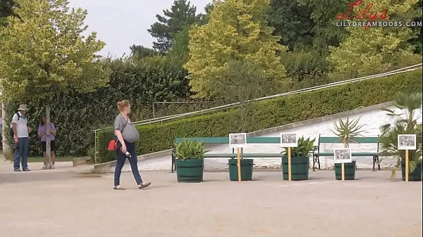 saggy tits no bra in public