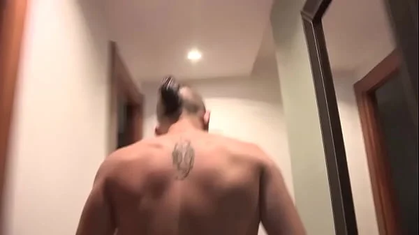 Husband arrives home just to find wife eating up a Chinese cock