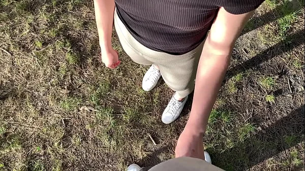 The first date with an 18yearold beauty on the riverbank ended with a blowjob and cum in her mouth